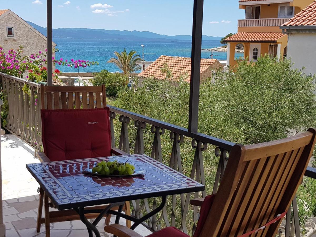 Apartments Mladen Sućuraj Zewnętrze zdjęcie